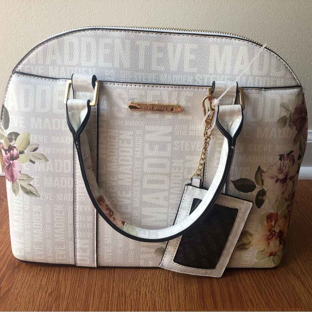 Steve Madden Purse w Strap NEW